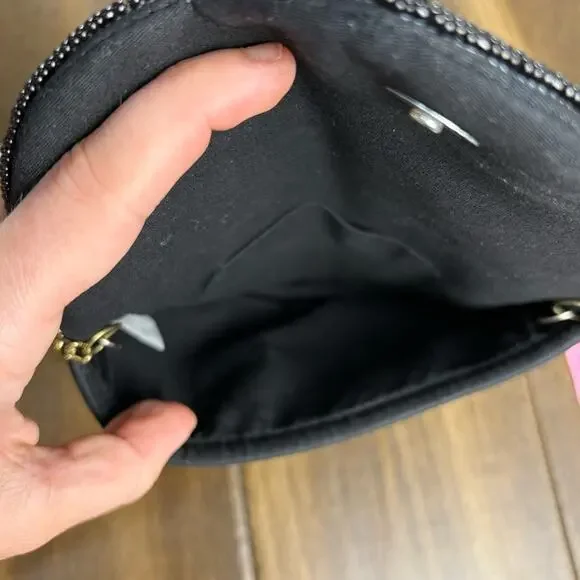 Le Chic Designs Fleur de Lis Black & Gold Crossbody Bag w/Chain Strap y2k 80s - Picture 4 of 7